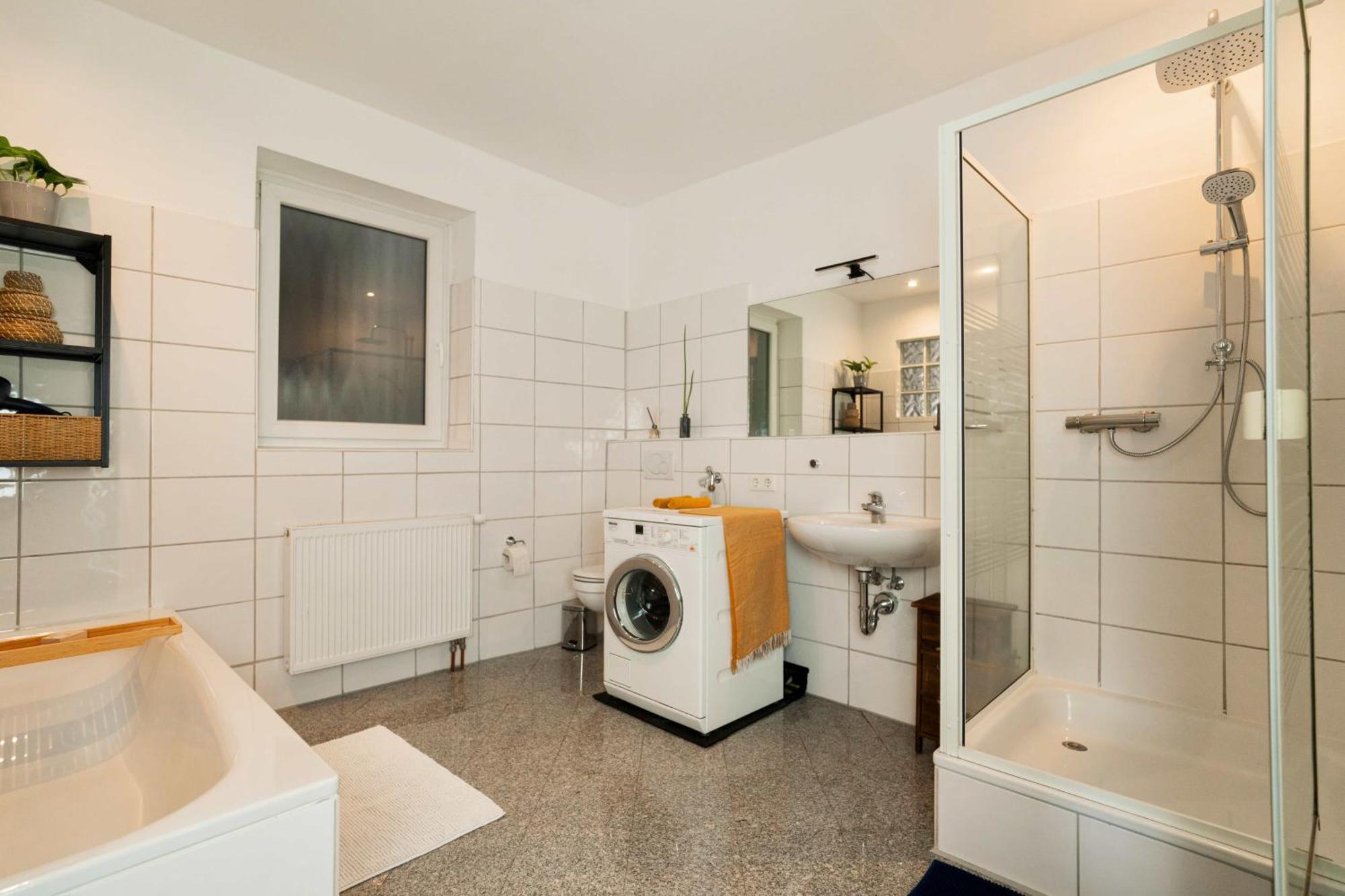 Urban Apartment - Stilvoll & Im Herzen Der Stadt Бремерхафен Экстерьер фото